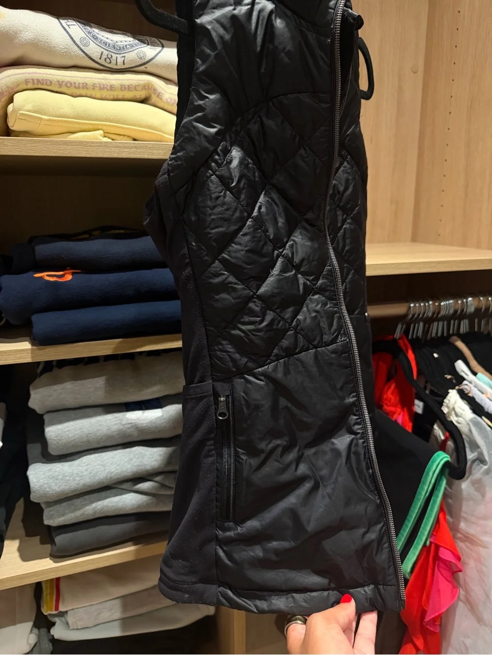 lululemon athletica sleeveless quilted